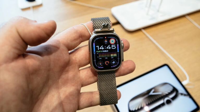 apple-ile-oppo-arasinda-ticari-sir-gerginligi-fLkdObii.jpg