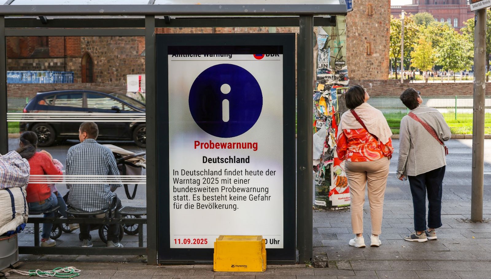 almanyada acil durum tatbikati uyari sirenleri caldi 1mUH9vcG