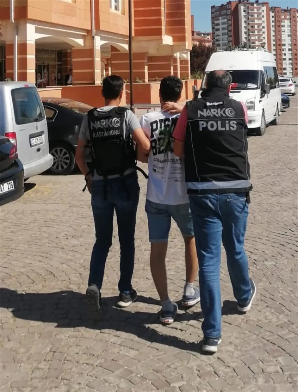 kastamonuda uyusturucu operasyonu 5 bin hap ele gecirildi tDFYXSB8