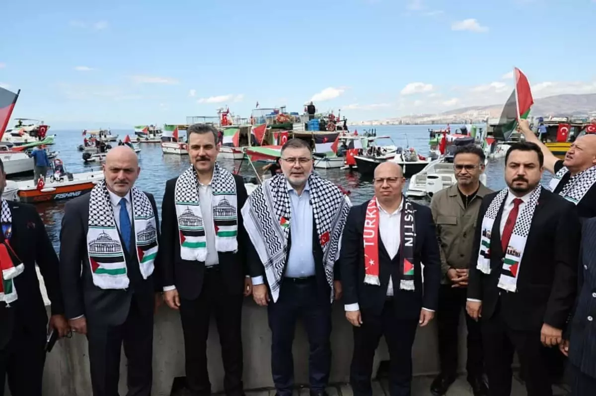 izmirden gazzeye destek filosu yola cikti gfdGCr4g