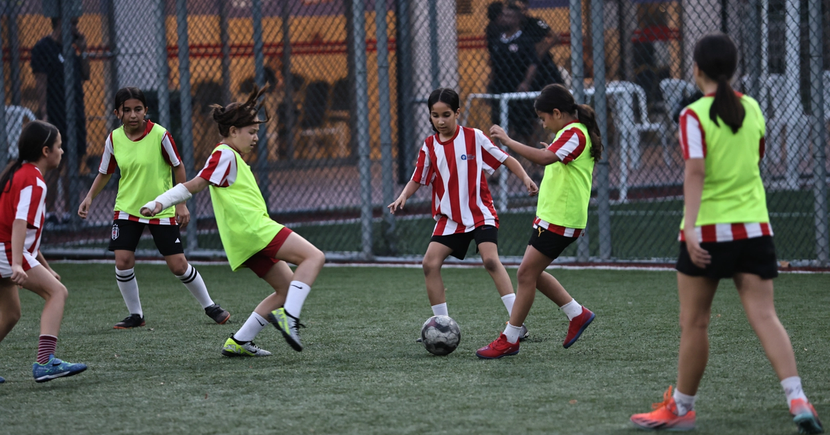 Futbol akademisinde yaz donemi BeeOfIBG