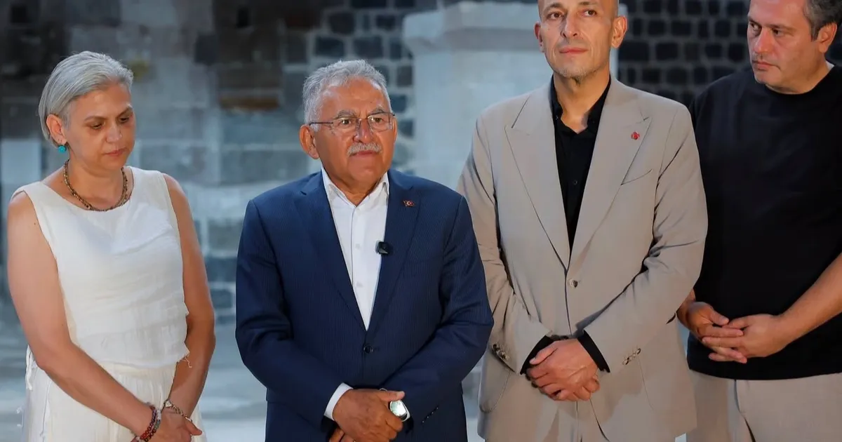 Kayseri’de 500 yüzyıllık tarihi Bedesten’e sıkı takip Img