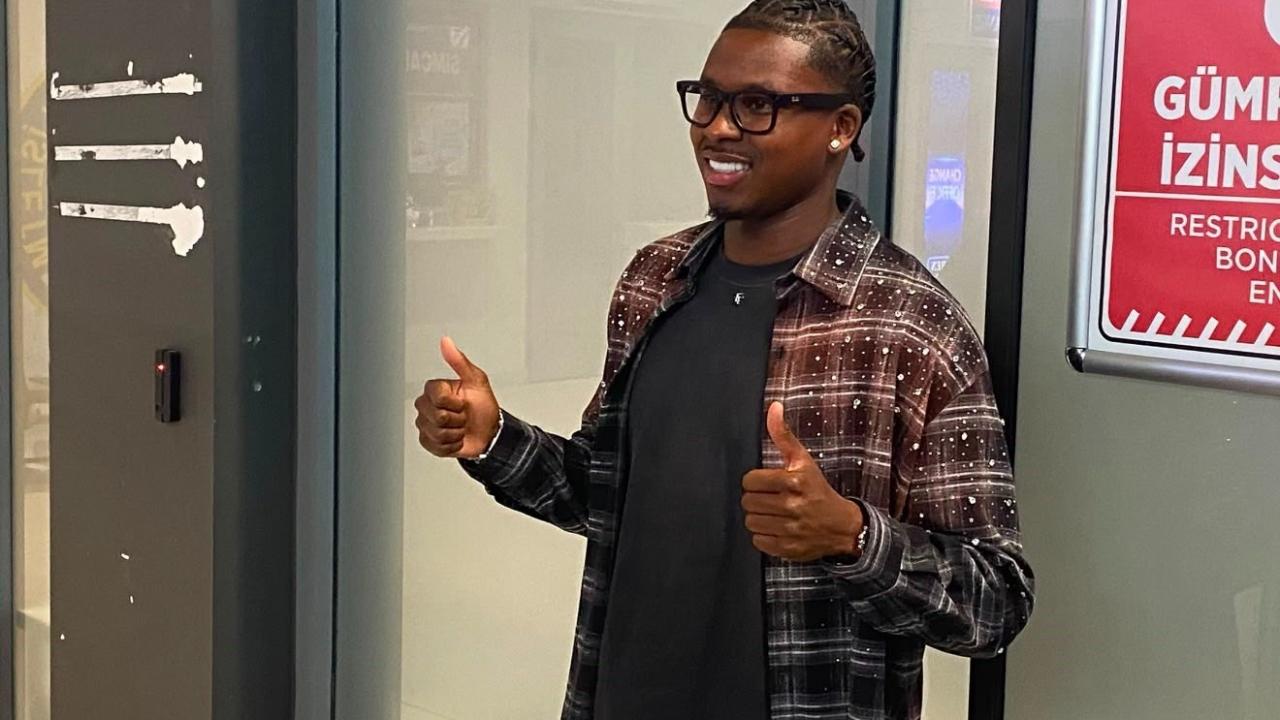 Trabzonspor’un yeni transferi kente geldi