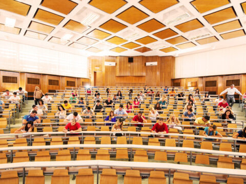 Universiteler ne zaman basliyor 2026 2027 universitelerin acilis tarihi bilgileri F3iY6bbI